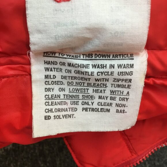 Swan Brand Red Down PUFFER FUNNEL VEST Womens Medium - Picture 9 of 10